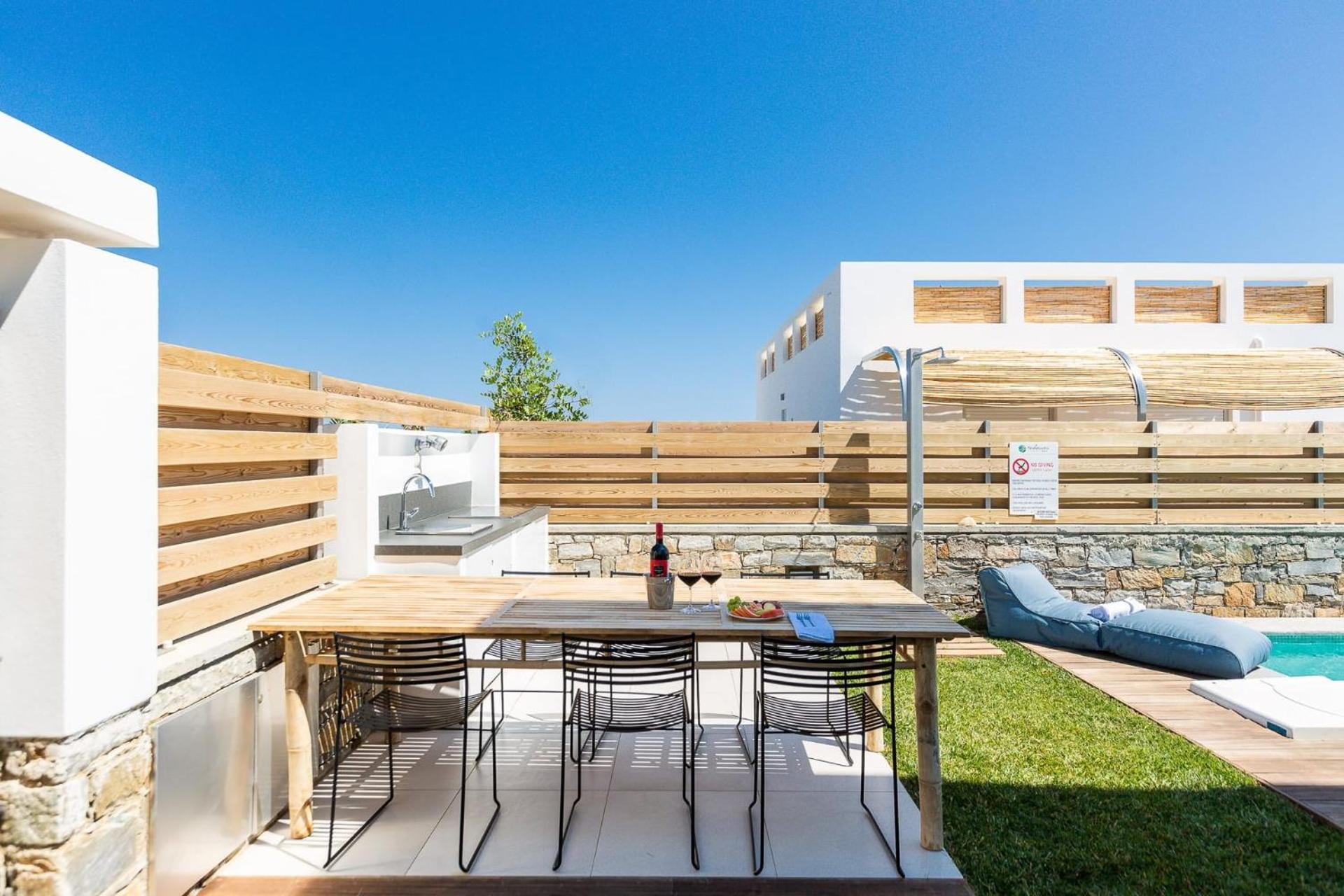 Extraordinary Rethymno Villa | Villa Hantengu | 3 Bedrooms | Beach Front | Private Outdoor Swimming Pool And Hot Tub | Pigianos Kampos Pigianos Kampos  Exterior photo